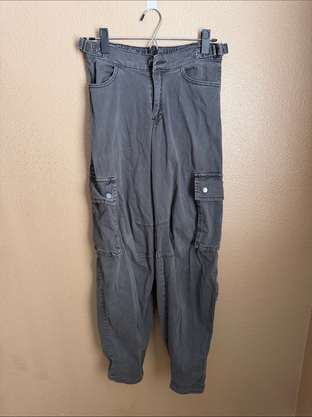 Wild Fable Women’s Gray Cargo Pants Size XXS
